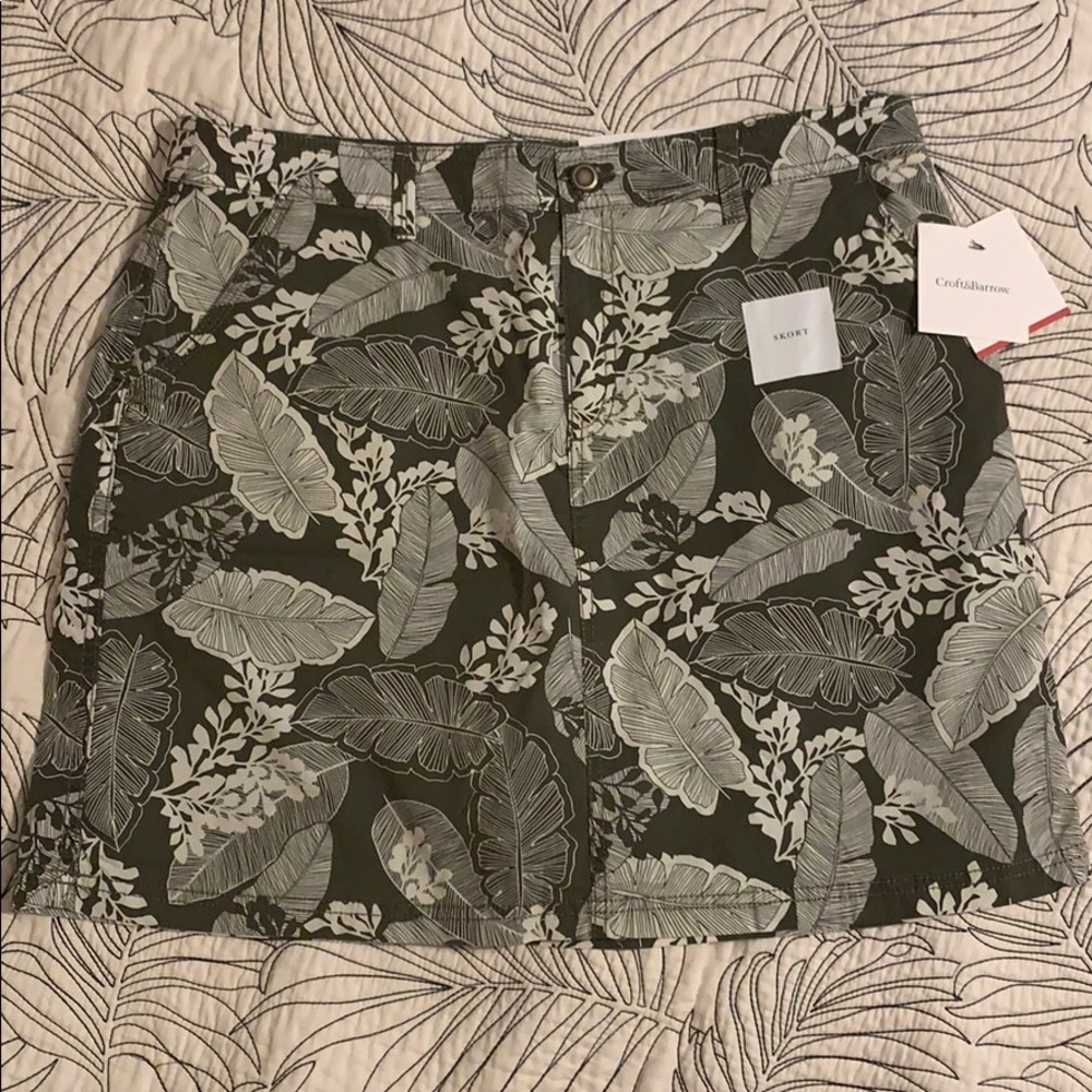 Kohl’s Croft and Barrow Classic Fit Skort  sz 14